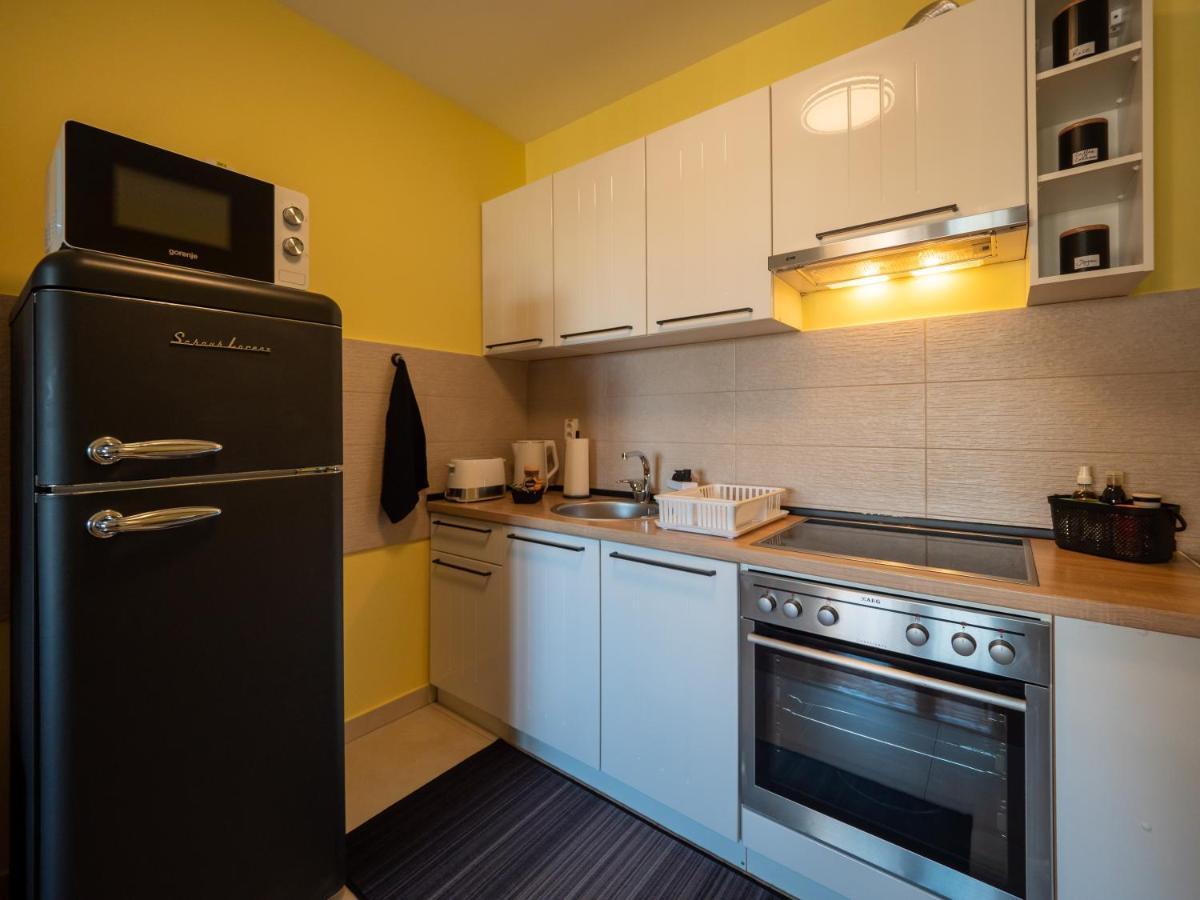Green Apple Apartment ซูโบติกา ภายนอก รูปภาพ