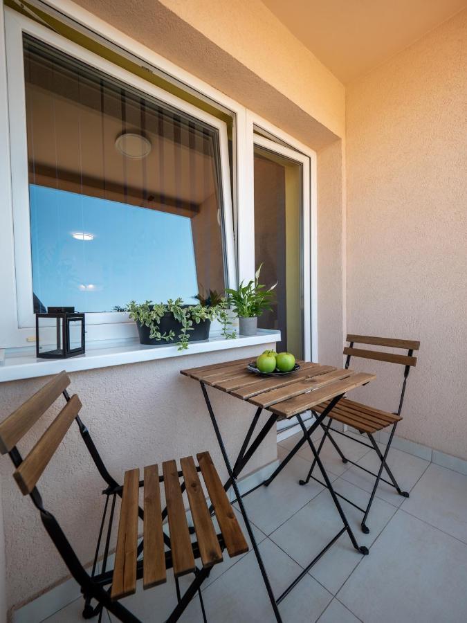 Green Apple Apartment ซูโบติกา ภายนอก รูปภาพ