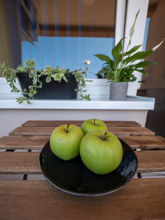Green Apple Apartment ซูโบติกา ภายนอก รูปภาพ